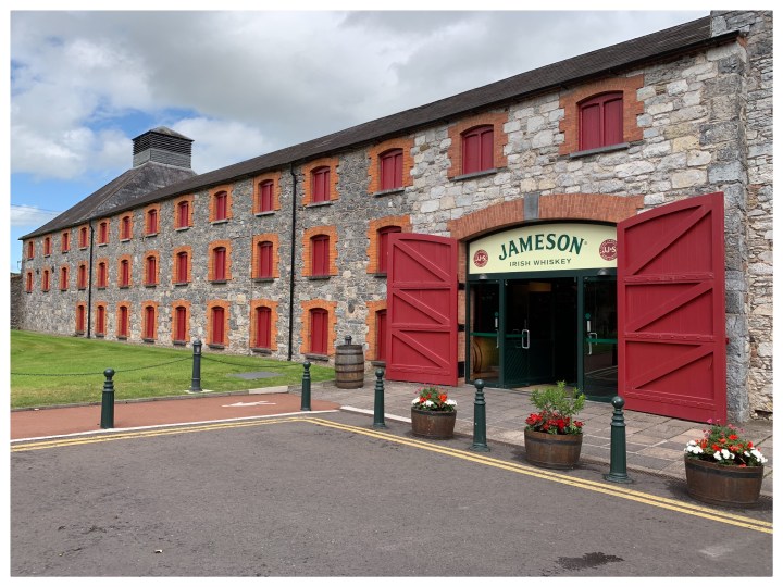 45D37BE4-EB71-46A3-8722-087FFDAB29BD